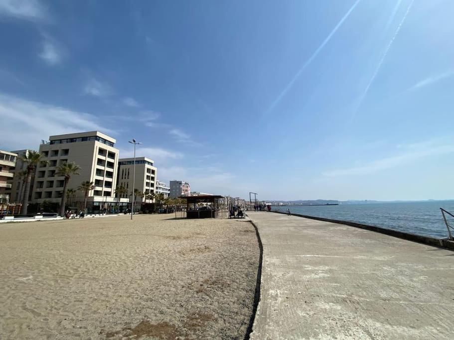 Gold Key Apartments, Durres Beach ภายนอก รูปภาพ